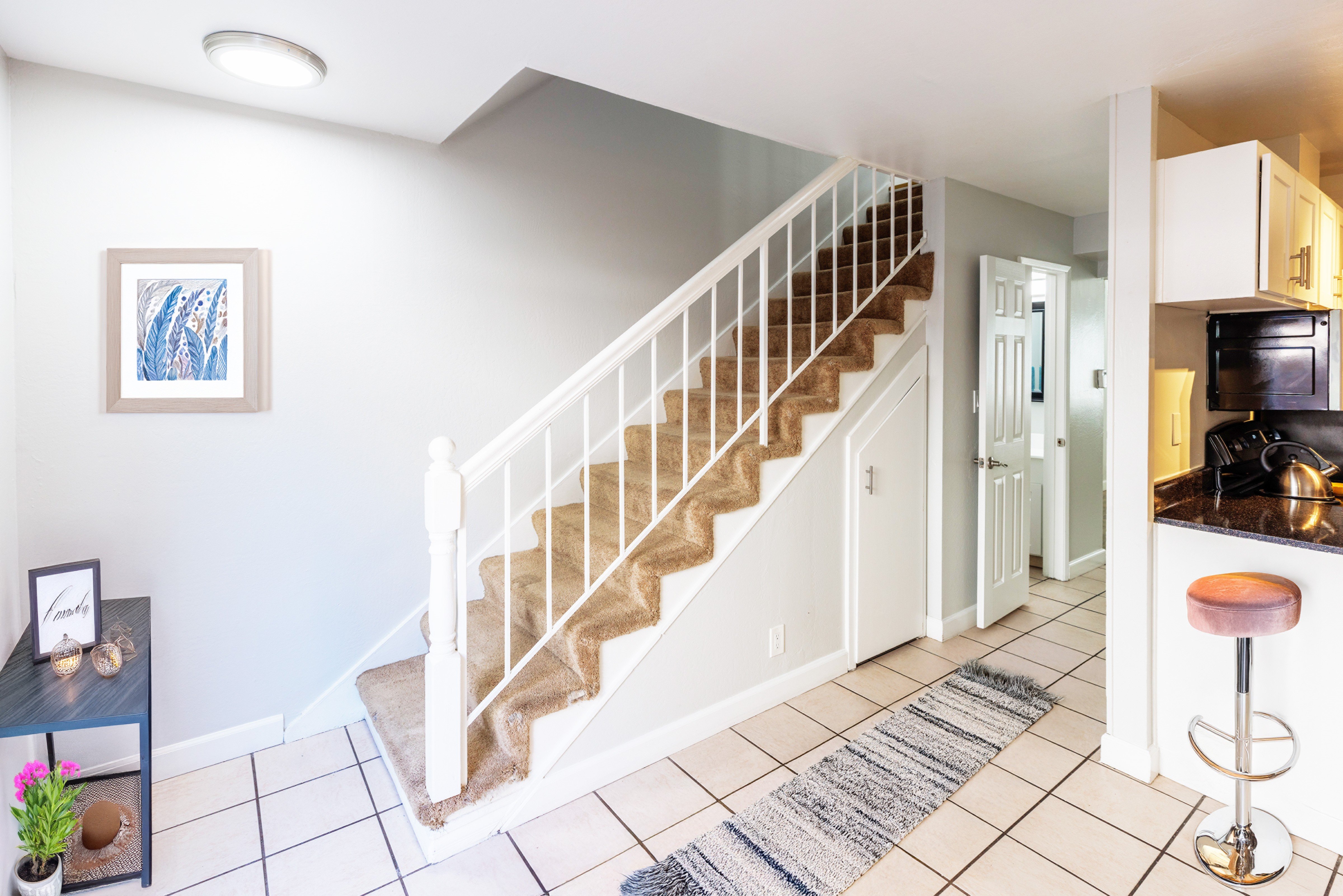 Whitman Villa Townhomes photo 2